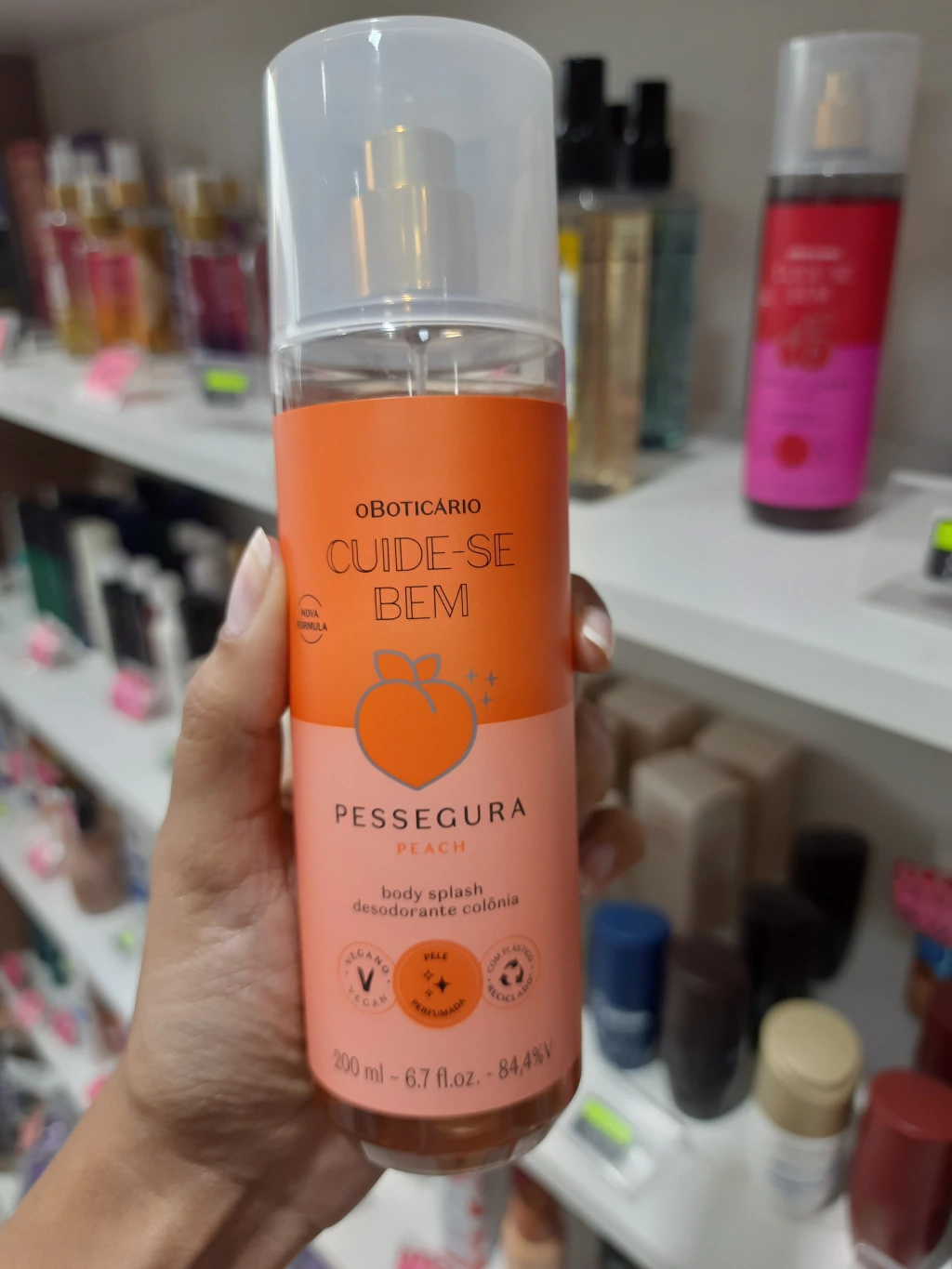 Aplicação de toxina botulínica